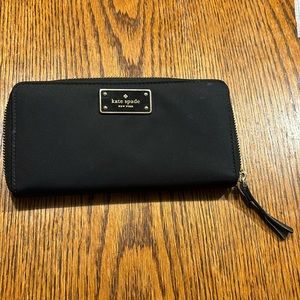 Black kate spade wallet